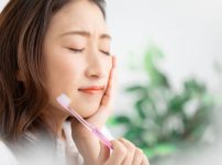 矯正歯科中は虫歯になりやすいってホント？予防法をご紹介