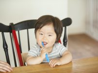 子どもの歯ブラシはすぐダメになる！交換のタイミングと選び方